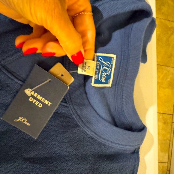 J. Crew. NWT Long sleeve pull-over Size M - Picture 2 of 2